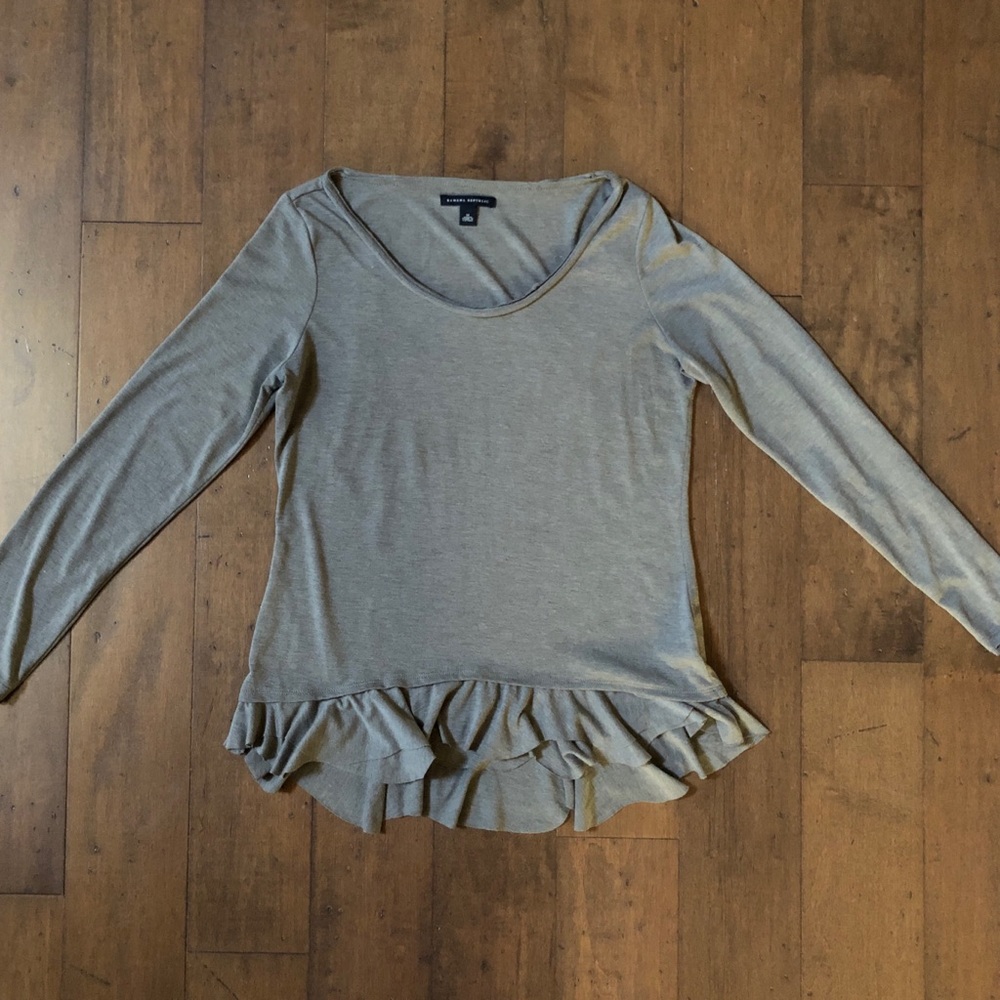 Banana Republic Scooped-Neck Ruffle Hem Tee Med - Picture 3 of 5